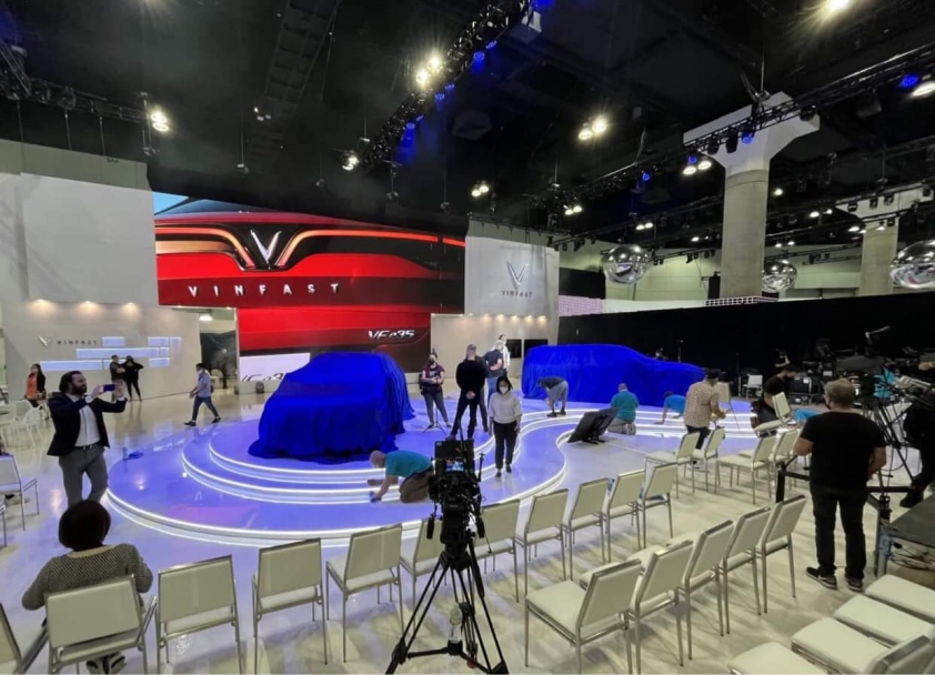 Cận cảnh gian hàng hoành tráng của VinFast tại Los Angeles Auto Show