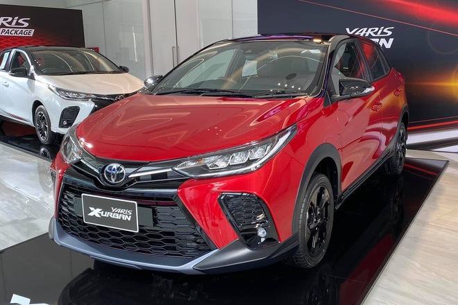 toyota-yaris-4