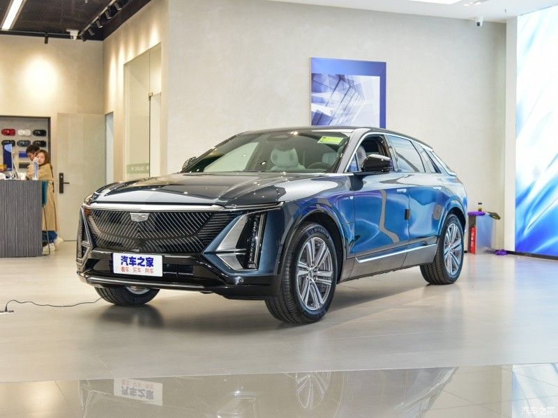 cadillac-lyriq