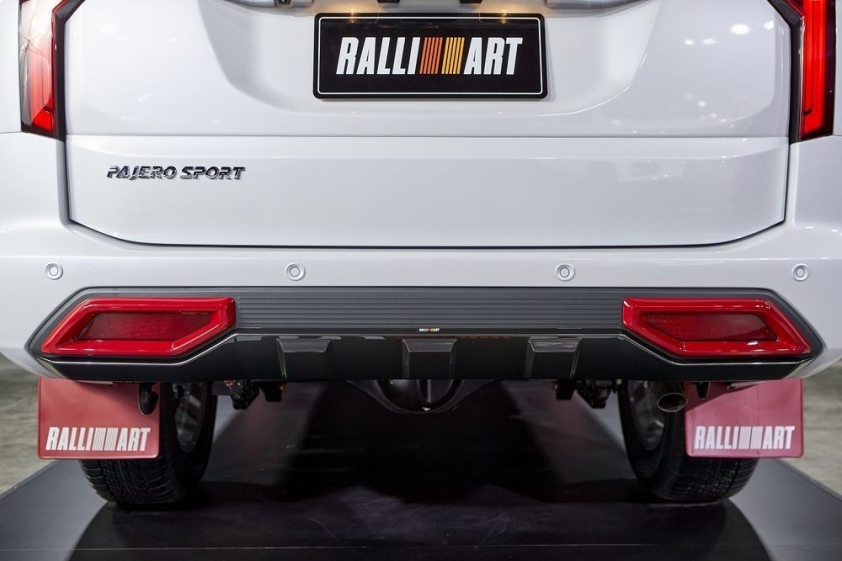 mitsubishi-pajero-sport-ralliart-5