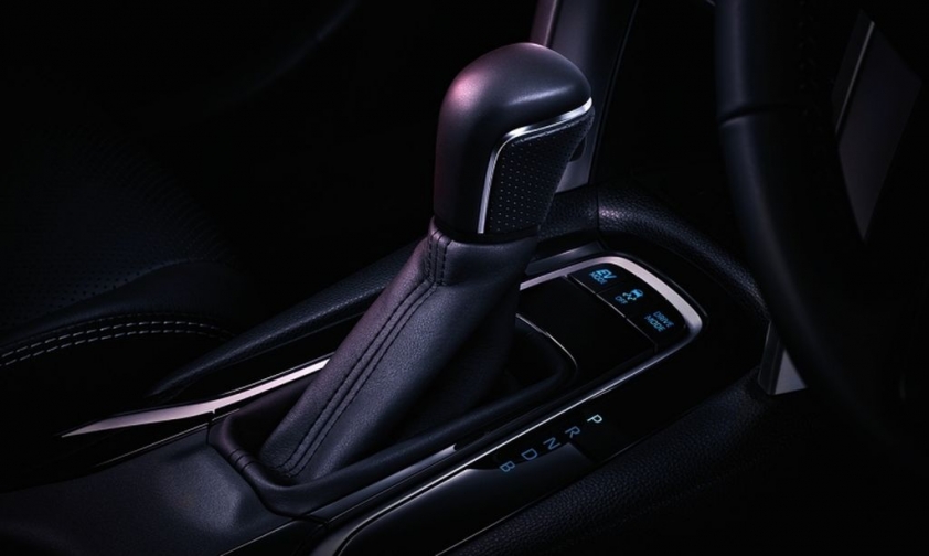 Toyota-Corolla-Cross-GR-Sport-5