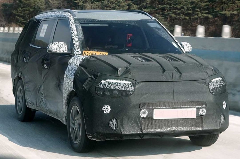 kia-carens-2022-1