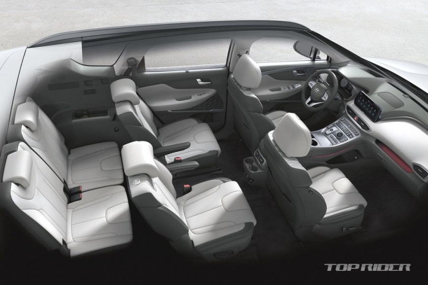 Hyundai-Santa-Fe-2022-2