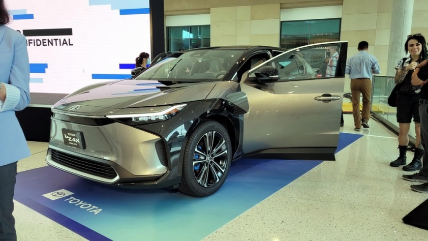 toyota-bz4x-2