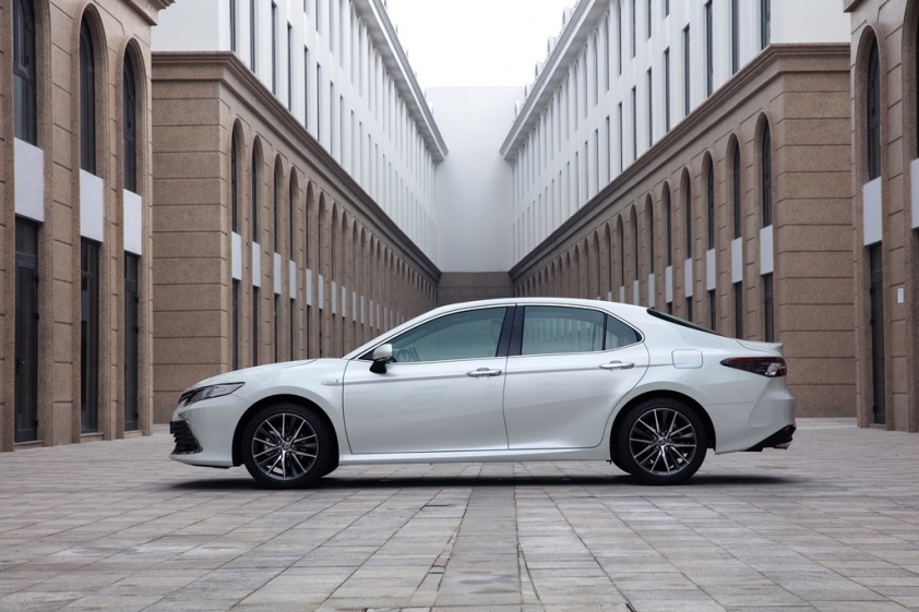 toyota-camry-2022-7