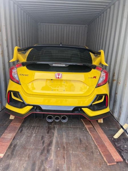 Honda-Civic-Type-R-Limited-Edition-3