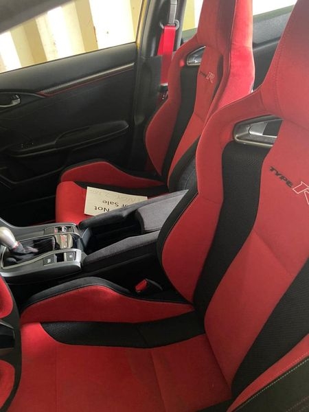 Honda-Civic-Type-R-Limited-Edition-4
