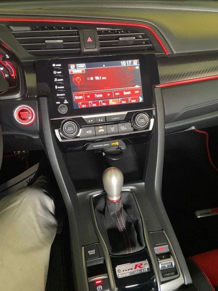 Honda-Civic-Type-R-Limited-Edition-6