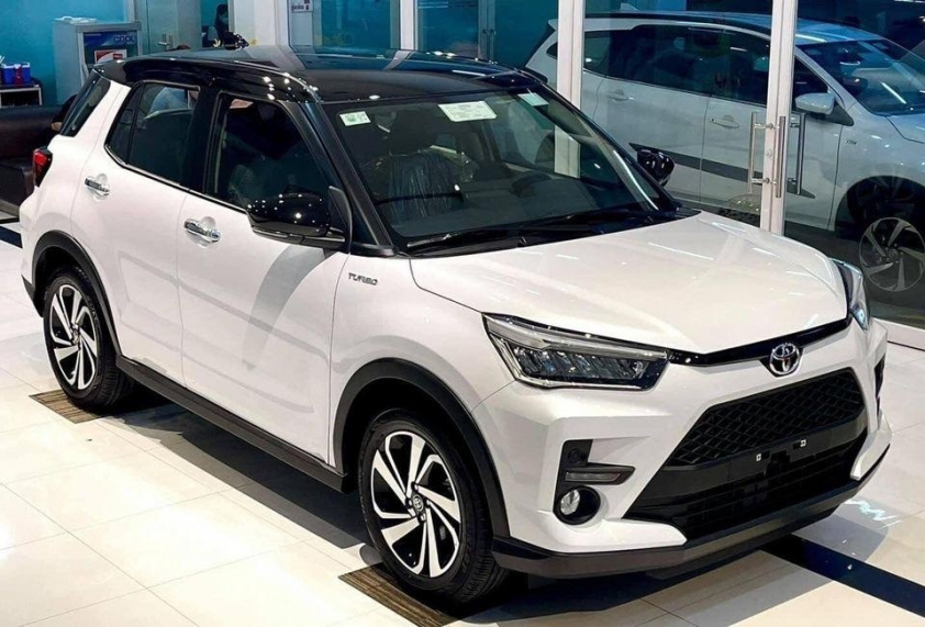 toyota-raize