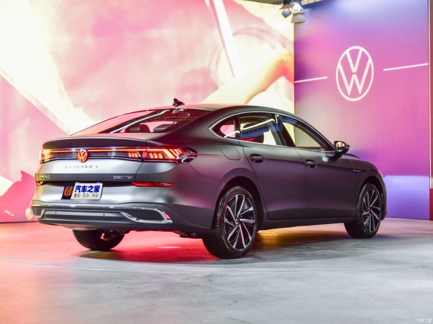 Volkswagen-Lamando-L-2022-2