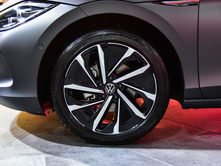Volkswagen-Lamando-L-2022-6