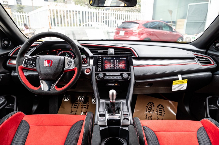 honda-civic-type-r-limited-edition-6