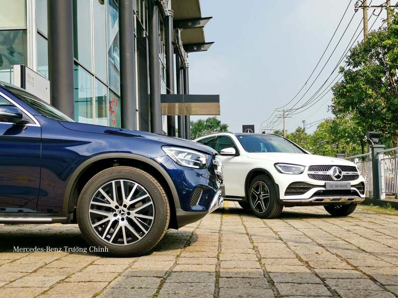 mercedes-benz-glc-2022-1