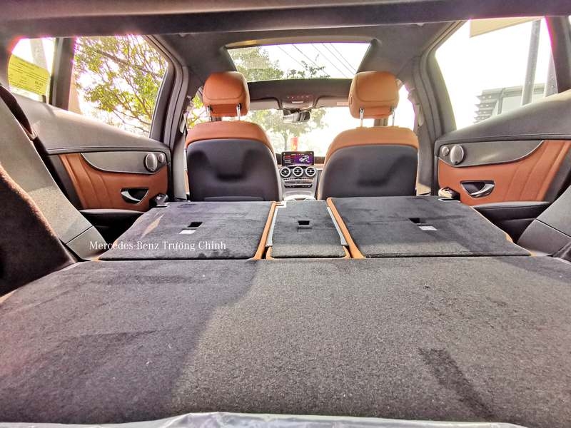 mercedes-benz-glc-2022-2