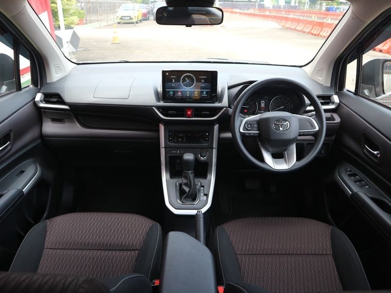 toyota-avanza-2022-2