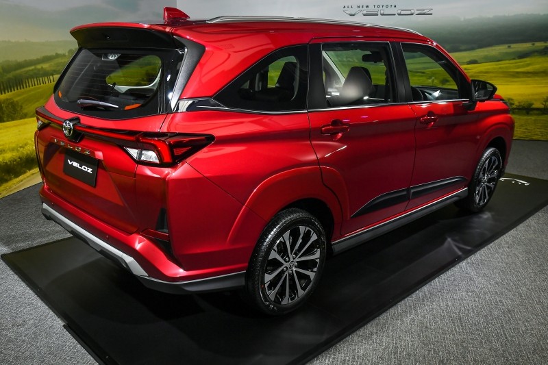 toyota-veloz-2022-3