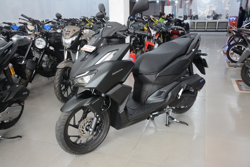 honda-vario-160-6