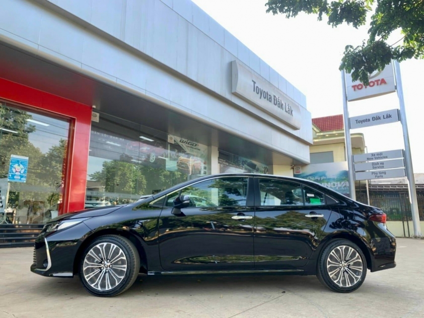 toyota-corolla-altis-2022-3