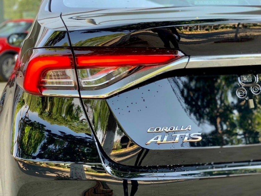 toyota-corolla-altis-2022-8