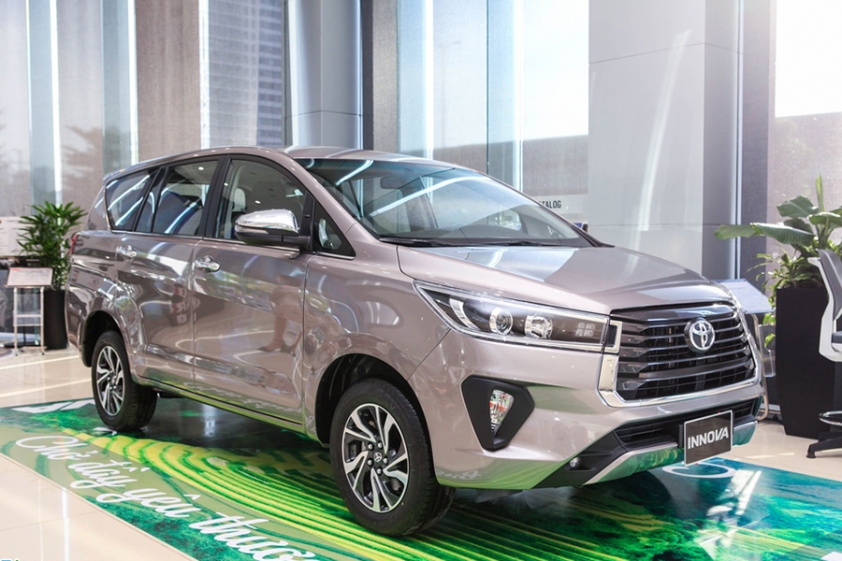 toyota-innova