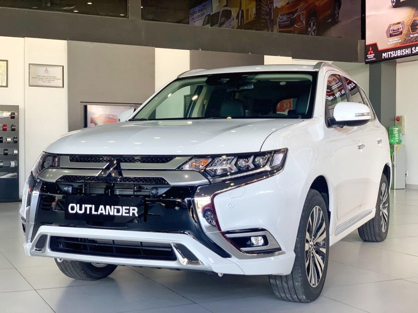 Đối thủ của CX-5, CR-V chính thức về đại lý, nhiều ưu đãi hấp dẫn 117573