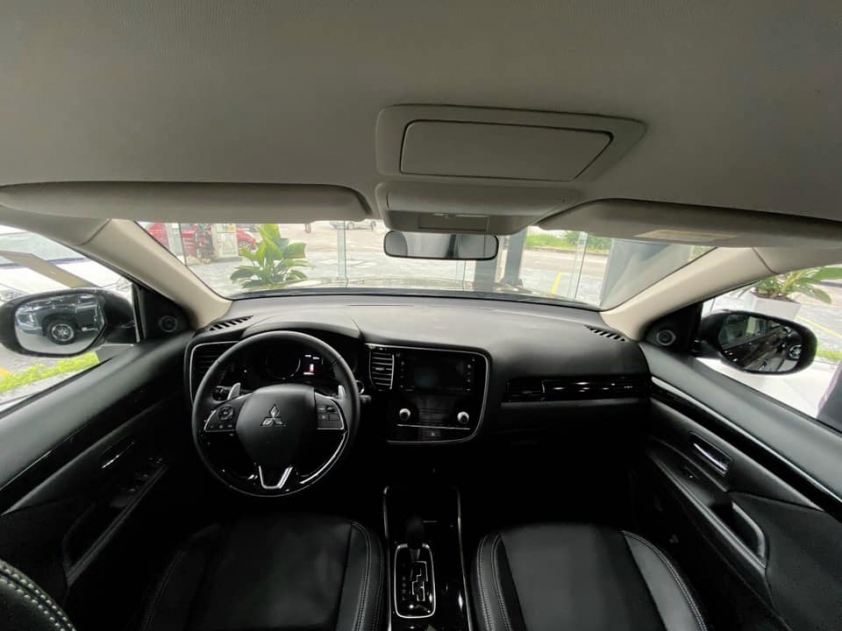 Đối thủ của CX-5, CR-V chính thức về đại lý, nhiều ưu đãi hấp dẫn 117576