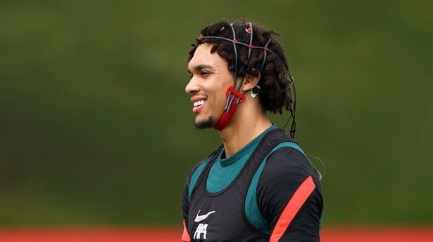 man city ra mat thiet bi moi