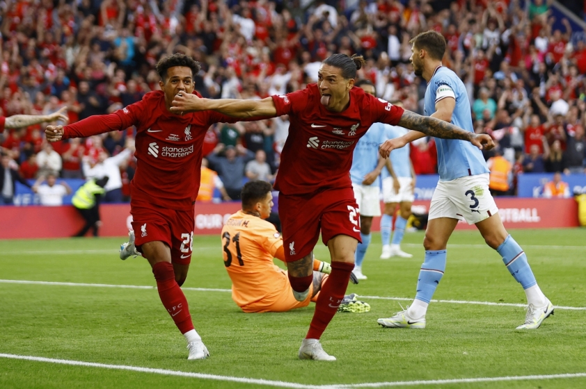 liverpool nhan tin khong vui truoc them mua giai