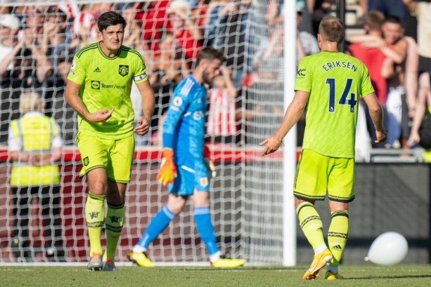 Chấm điểm MU 0-4 Brentford: Ngày 'thảm họa' của tân binh 171476