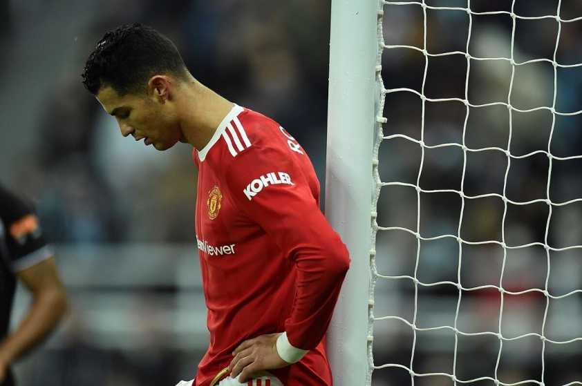 Lạ đời! Ronaldo quá vĩ đại nên anh mới bị cả châu Âu từ chối 177109