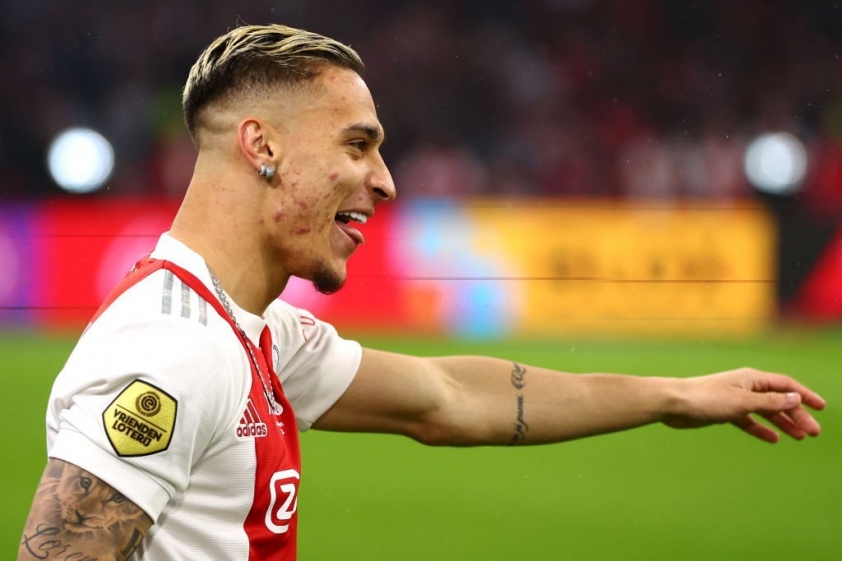 Mọi thứ đã sẵn sàng! MU chào đón tân binh đắt gấp 10 lần Ronaldo 176721
