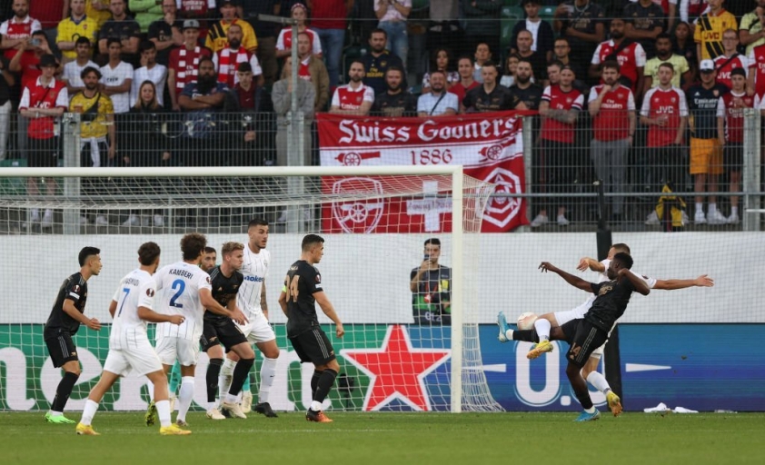 Trực tiếp Arsenal 1-1 Zurich: Sai lầm của 'người hùng'! 184291