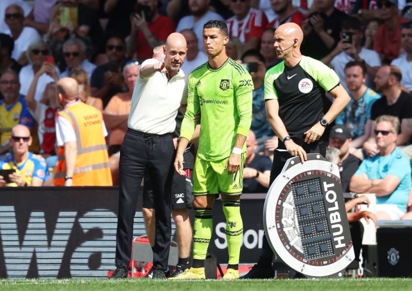 Ronaldo lộ thời điểm rời MU, bến đỗ mới 'ai cũng biết' đã xuất hiện 185620