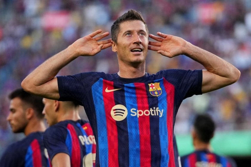 Barca thanh lý 'hàng thừa', dọn đường đón 'nhà vua' trở về chốn xưa 186582