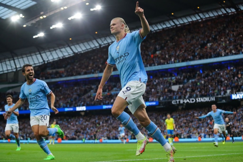 Man City quyết 'giữ chân' Haaland theo cách không thể 'dị' hơn 190127