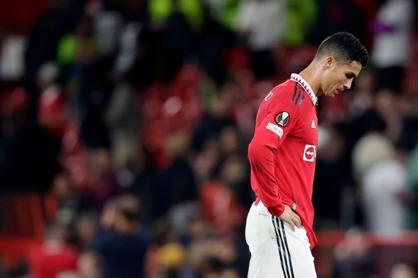 Sự thật phũ phàng đằng sau vụ Ten Hag cho phép Ronaldo rời MU 197672