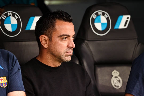 Barca đi tìm HLV mới, mục tiêu lại là người từng dẫn dắt Xavi? 205201