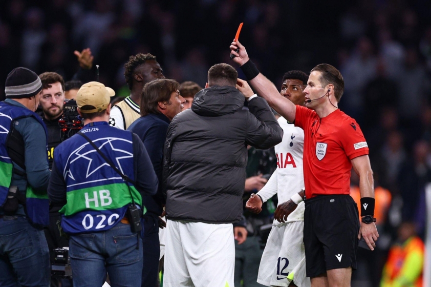 Tottenham đứng trước hiểm cảnh tại Champions League chỉ bởi HLV Conte 209928