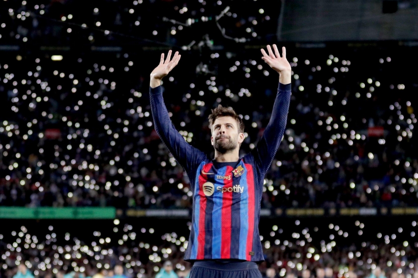 Tin chuyển nhượng 6/11: MU chốt người từng khiến Ronaldo 'cúi đầu' 214189