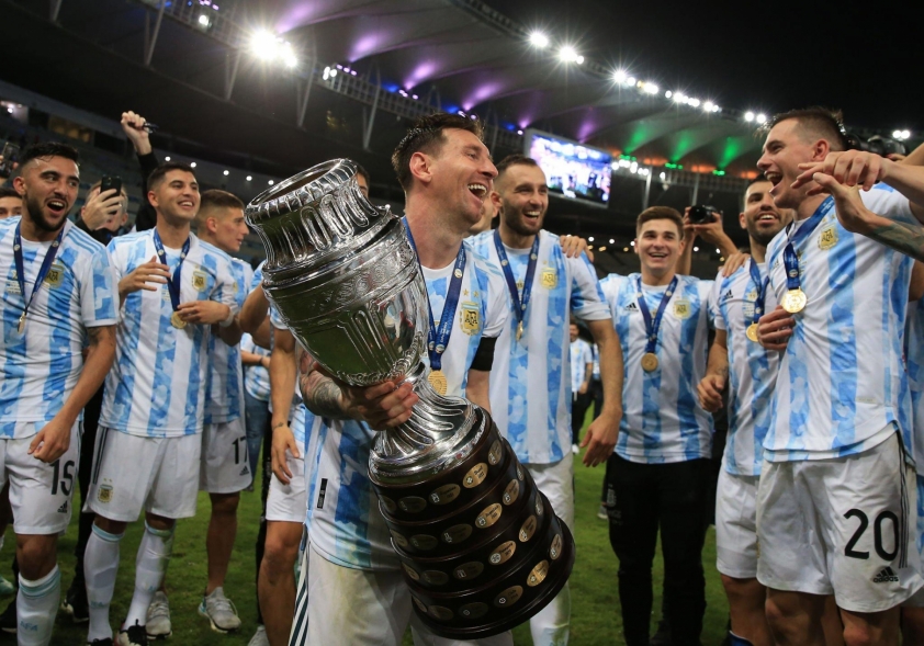Chốt hạ vụ Man City chiêu mộ Messi, viễn cảnh tươi đẹp nhất đang chờ 216053