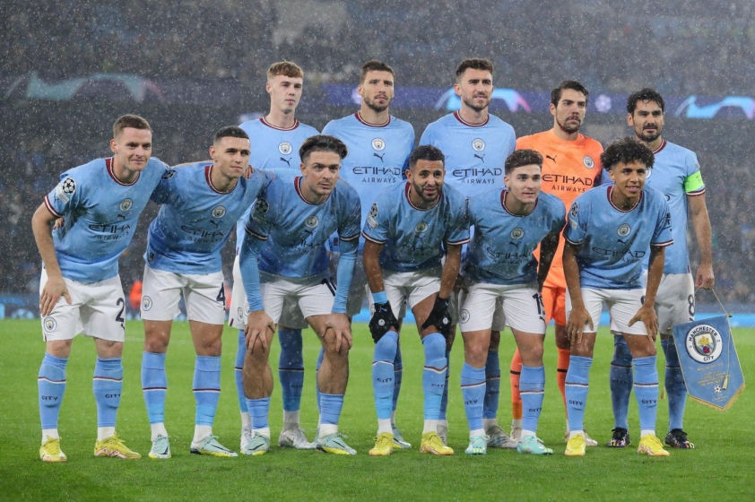 Dù vẫn đang thua kém Arsenal trên BXH, Man City vẫn luôn được đánh giá là ứng cử viên hàng đầu cho chức vô địch (Ảnh: GETTY)