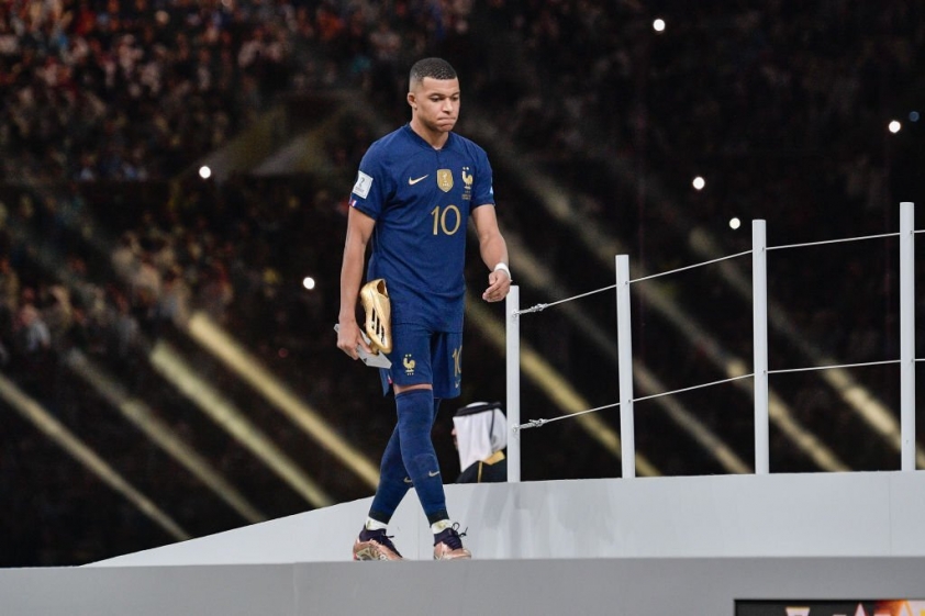 PSG tiết lộ lợi nhuận chưa từng có nhờ bán áo đấu Messi và Mbappe 234649