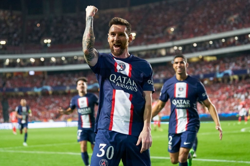 Messi báo tin không thể buồn hơn tới PSG trước ngày quay trở lại 236415