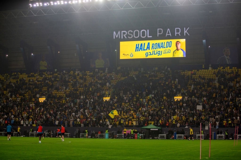 FIFA có vai trò quan trọng trong thương vụ Ronaldo gia nhập Al Nassr 239882