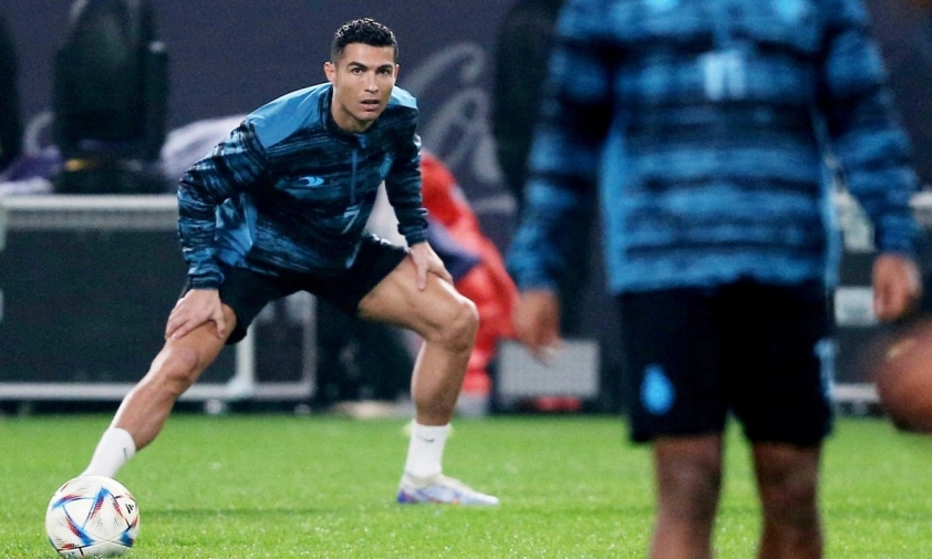 HLV Al Nassr xác nhận khả năng Ronaldo ra sân, đối đầu PSG 240795