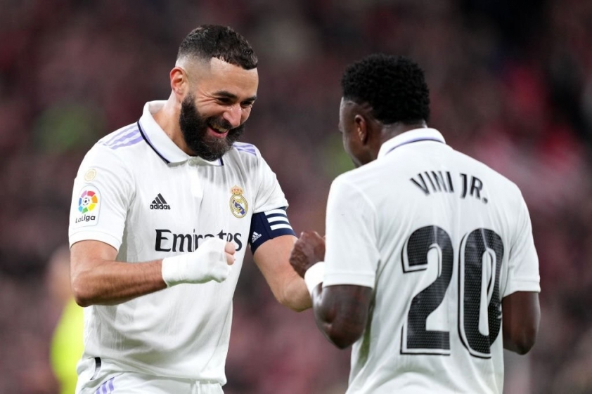 benzema-lap-sieu-pham-barca-nhoc-nhan-giu-ngoi-dau1-1674430086.jpg