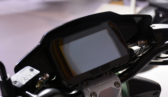 piaggio-one-3