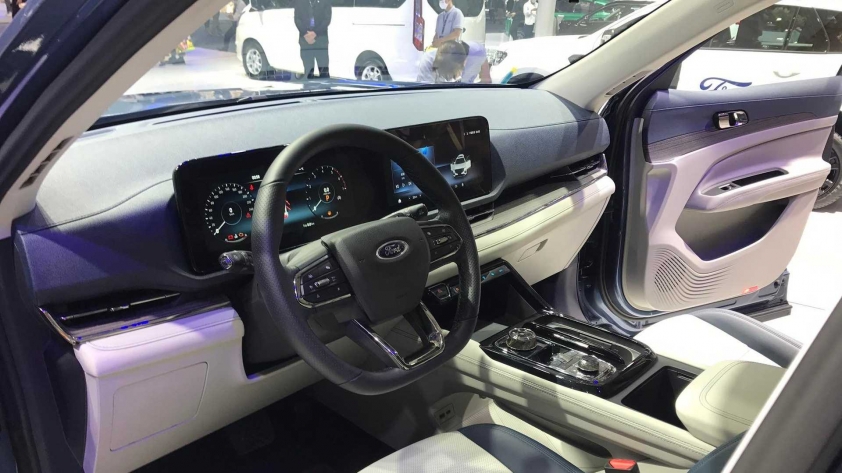 ford-equator-sport-3