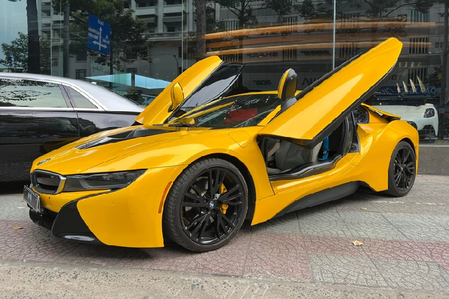 BMW-I8-5
