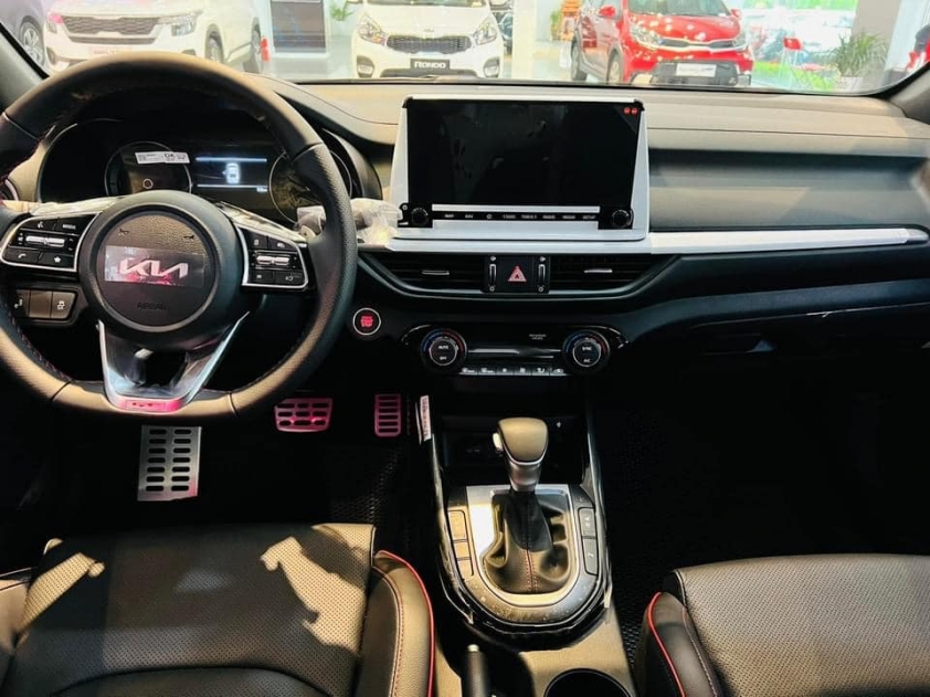 kia-k3-turbo-6